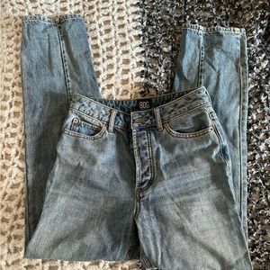 straight leg blue jeans